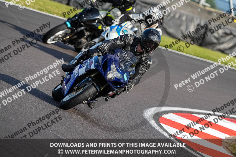 donington no limits trackday;donington park photographs;donington trackday photographs;no limits trackdays;peter wileman photography;trackday digital images;trackday photos